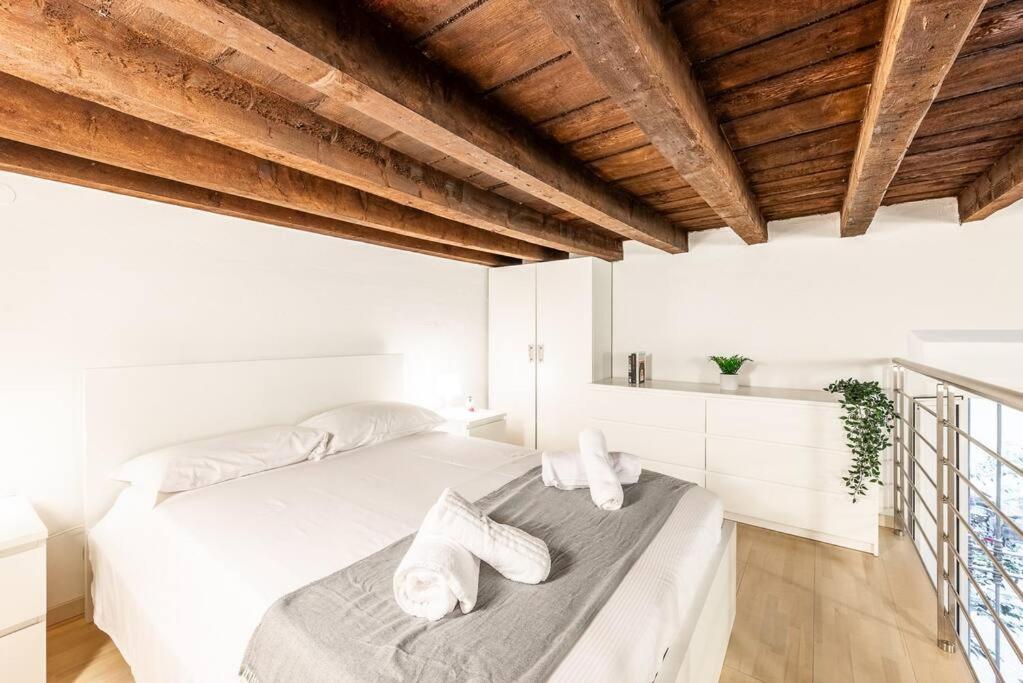 Verdi'S Nest - Loft With Wifi And Netflix Mailand Exterior foto