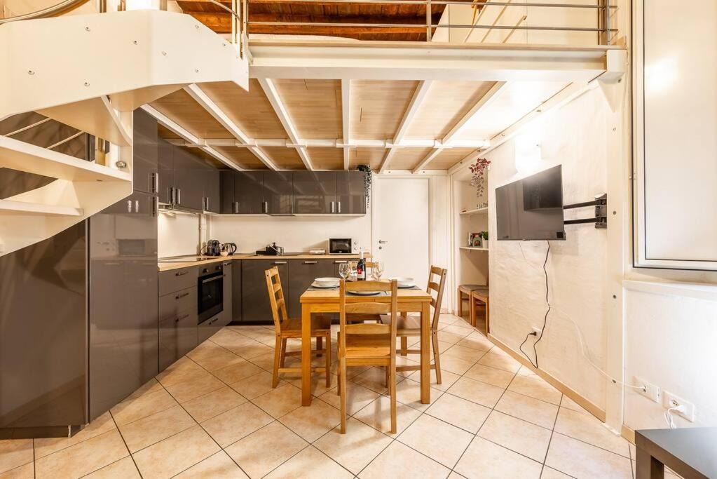 Verdi'S Nest - Loft With Wifi And Netflix Mailand Exterior foto